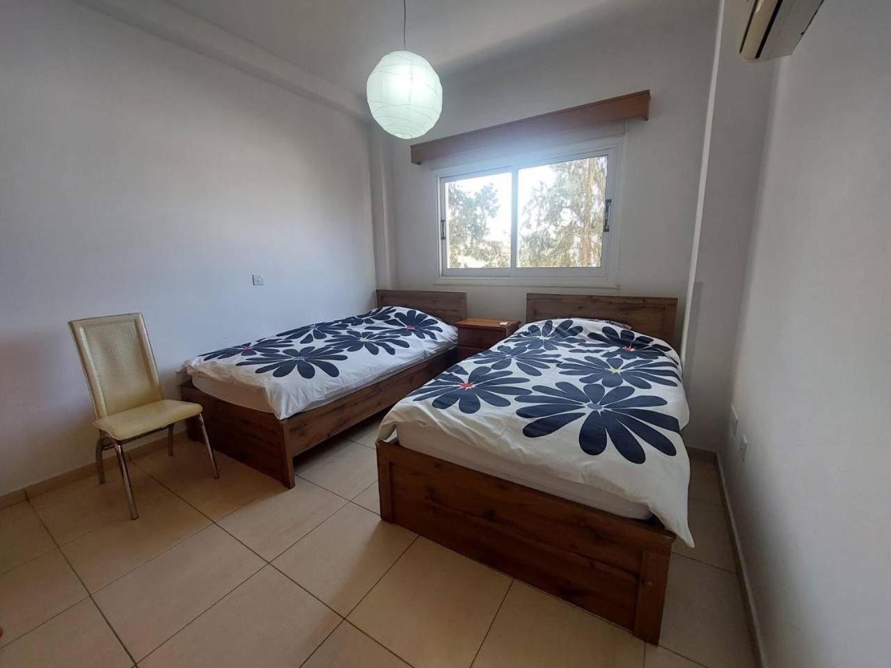 Sunny 2 Bedroom Larnaca Center Экстерьер фото