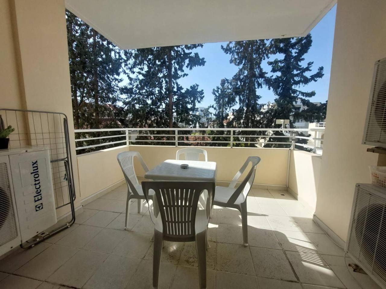Sunny 2 Bedroom Larnaca Center Экстерьер фото